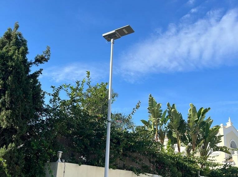 Renovación del sistema de iluminación en varias zonas del extrarradio de Estepona