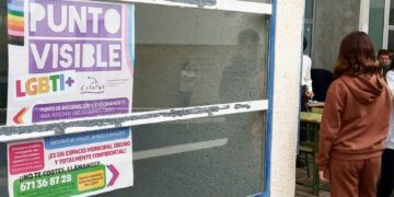 El IES Azahar de Tesorillo solicita  al Punto Visible de Casares una formación en diversidad