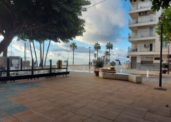 IU reclama a García Urbano que restituya la placa en recuerdo a García Caparrós