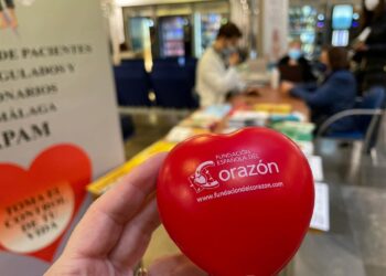 Más de un centenar de usuarios participan en la campaña de detección precoz de arritmias en el Clínico