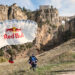 Dani Román atraviesa volando el arco central del Tajo de Ronda