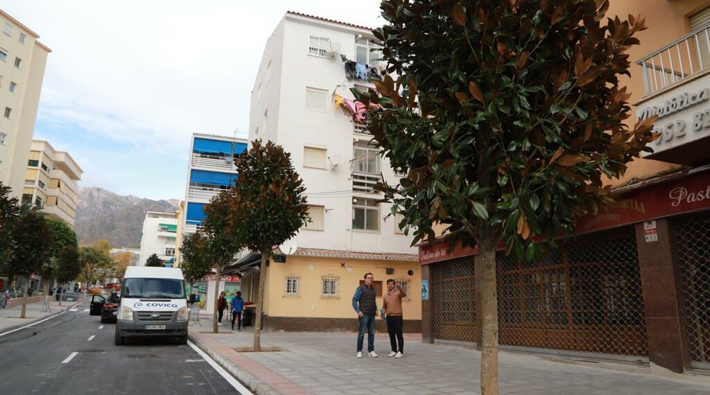 Marbella se compromete a plantar medio centenar de nuevos árboles en la avenida del Trapiche