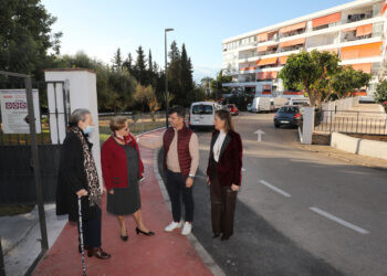 El Ayuntamiento de Marbella mejora la accesibilidad de la urbanización El Palomar