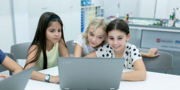 El programa Aquae STEM lanza una nueva edición más digital para seguir fomentando las vocaciones científicas en las niñas