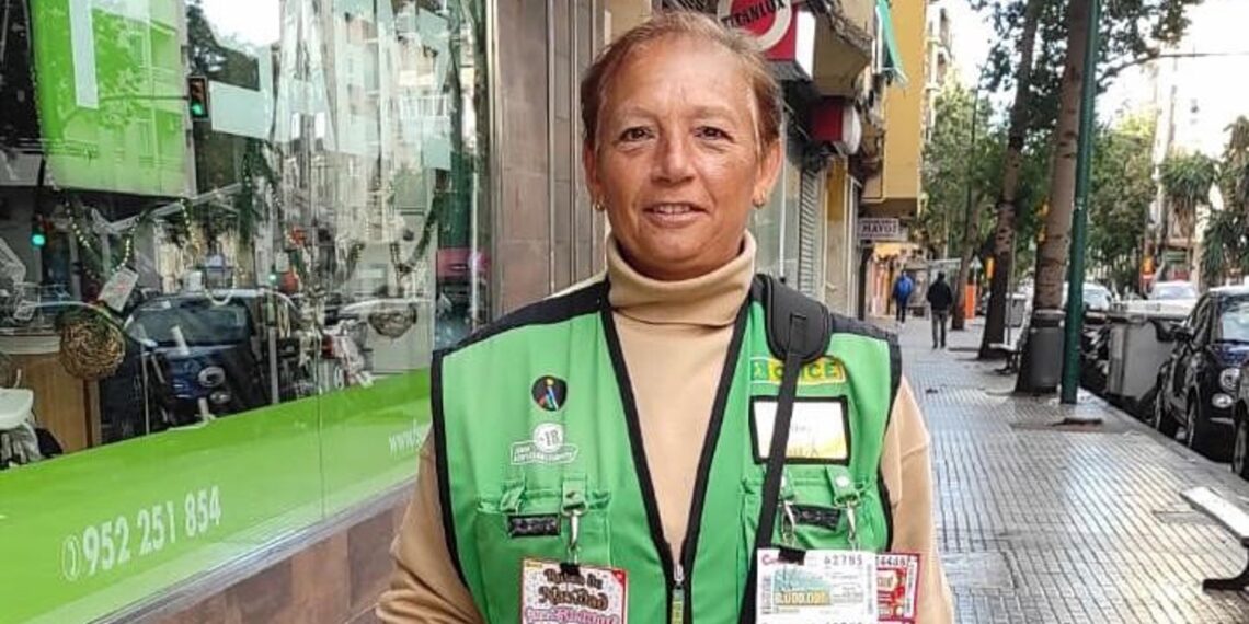 La ONCE reparte más de 1,1 millones de euros entre 20 vecinos del barrio malagueño de Las Flores