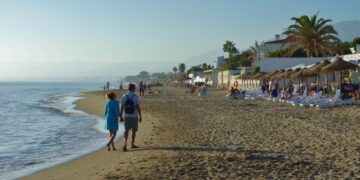 Nochebuena primaveral en la Costa del Sol: los termometros llegarán hoy a los 22 grados