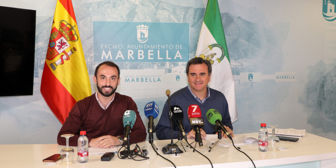 En Marbella se aplicará la reducción estatal del 50% en los bonos de transporte público