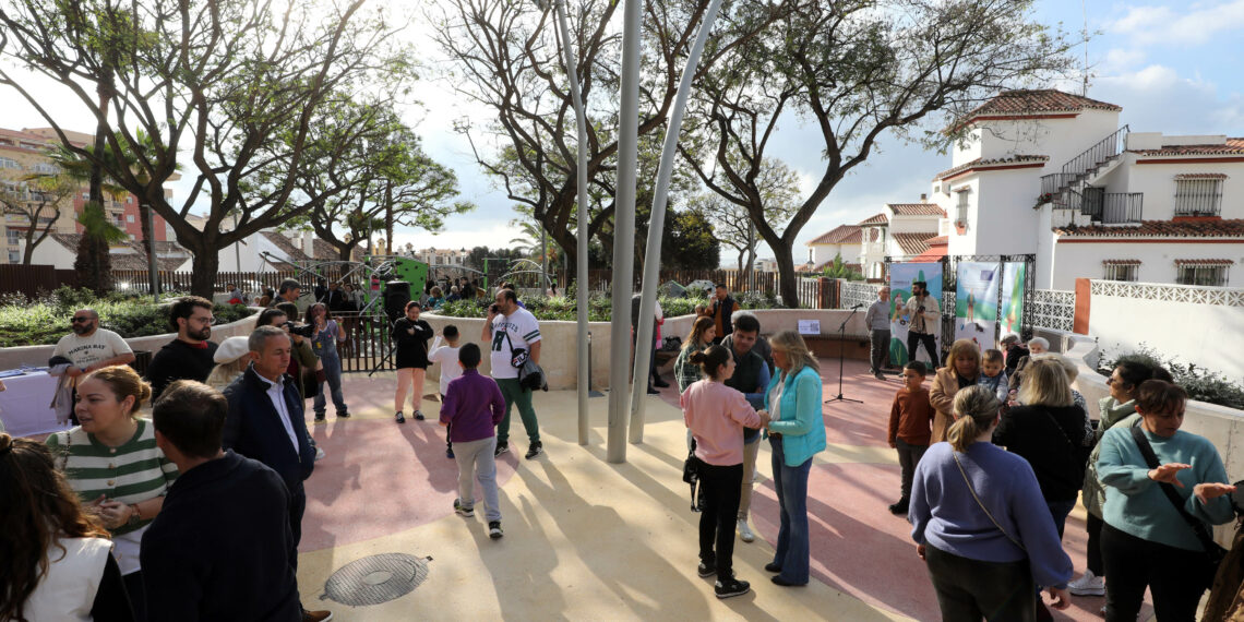 Inaugura el nuevo parque de La Patera, con más de 1.700 metros cuadrados de superficie en Marbella