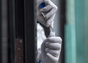 Andalucía solicita a Sanidad la convocatoria urgente del Consejo Interterritorial ante la crisis de Covid-19 en China