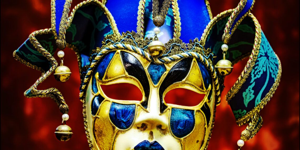 Estepona celebrará el Carnaval con un mercado carnavalesco, concurso de disfraces, comparsas, chirigotas y la I Gala Drag Queen