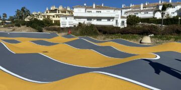 Avanza la regeneración de Los Alegres con la construcción de la pista de pump track