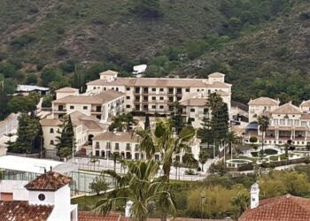 El Gran Hotel Benahavís continúa en venta por la módica cantidad de 10,5 millones de euros