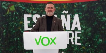 Vox envía a Manilva al ex-coordinador de Istán, Antonio J. Marín Berjas, que reside en Marbella
