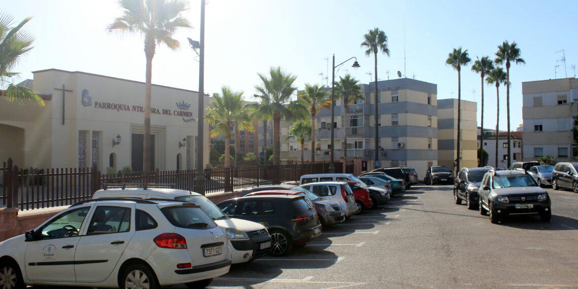 Estepona prepara un nuevo parking público en el entorno de la iglesia del Carmen