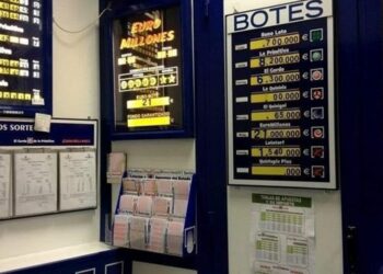 Cae íntegro en Málaga el primer premio de la Lotería Nacional