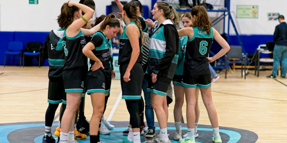 El CAP Estepona compite mañana contra el Barcelona