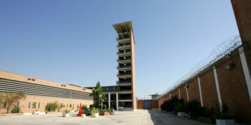 Se quita la vida el hombre que apuñaló a su pareja en Estepona delante de sus hijas.