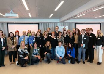 Un enfermero del Costa del Sol representa a España en una red que aborda los cuidados de personas con demencia