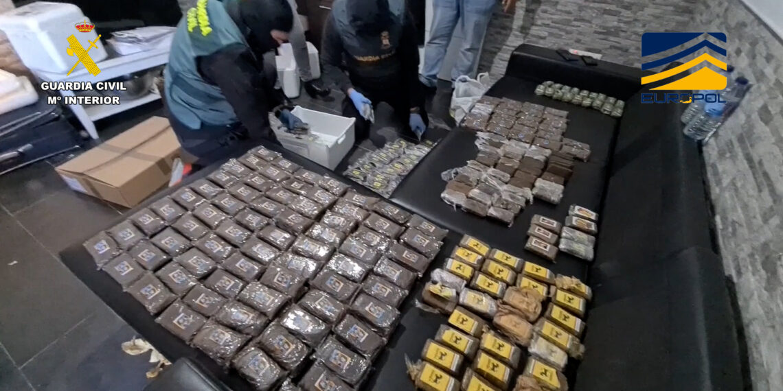 Intervenidas más de dos toneladas de hachís que iban a ser enviadas a otros países de Europa
