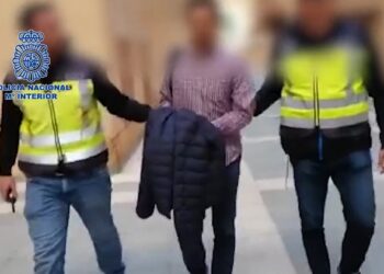 Detenido un profesor por abusar sexualmente de dos alumnos en Estepona