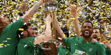 El Unicaja se hace con su segunda Copa del Rey ante el Lenovo Tenerife