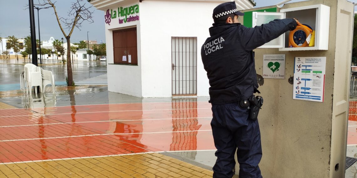 Estepona supera la veintena de espacios cardioprotegidos en la ciudad