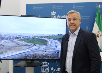 Las obras para urbanizar y dotar de infraestructuras al Camino de las Mesas llegan al 90% de ejecución