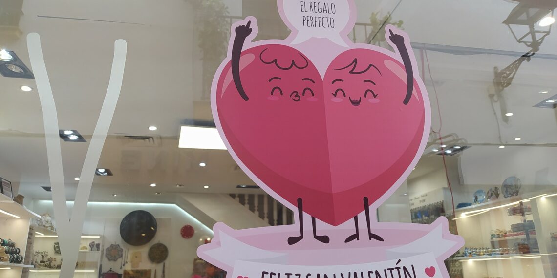 Nueva edición de la campaña «Marbella Te Enamora» con motivo de San Valentín