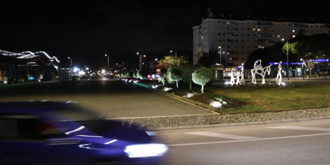 San Pedro Alcántara moderniza la iluminación y mejora la eficiencia energética en dos de sus avenidas