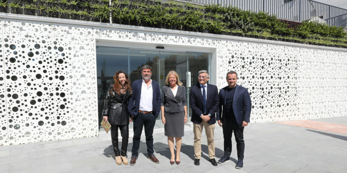 San Pedro Alcántara estrena una nueva oficina de Turismo