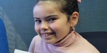 La casareña Adriana Navarro publica su primer cuento ‘No quiero aprender inglés’