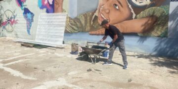 Comienza la puesta a punto del nuevo espacio de juegos de balones en la Plaza de Andalucía de Secadero