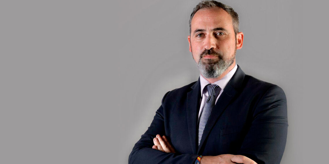 Antonio Luna, Policía Nacional y Criminólogo, es el candidato por VOX para la alcaldía de Fuengirola