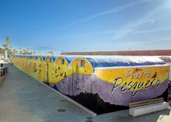 El Puerto Pesquero de Estepona cuenta con un nuevo mural en honor a las raíces pesqueras de la ciudad