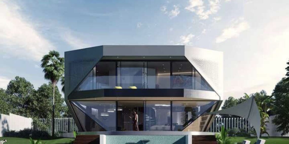 Una casa que se gira desde el móvil, a la venta por millón y medio en Estepona