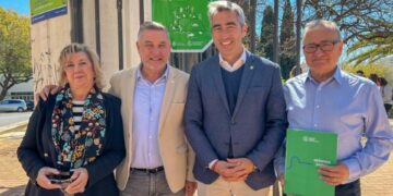 Benalmádena declara al parque de La Paloma espacio libre de humos, atendiendo a la petición de la AECC