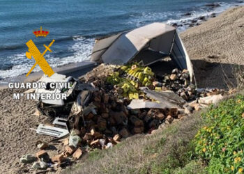 La Guardia Civil investiga al conductor de un camión que sufrió un siniestro en Mijas
