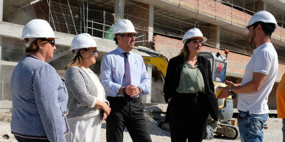 Las obras del nuevo IES en la zona de Las Chapas de Marbella se encuentran casi al 50% de ejecución