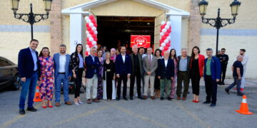 Diego José Jiménez, arropado por el PSOE provincial en la presentación de su candidatura a la alcaldía de Manilva