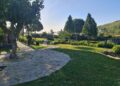 Siguen las mejoras en las zonas verdes y los parques de Manilva