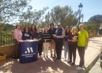 La biblioteca itinerante visitó Casares