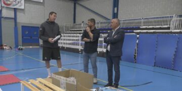 El Ayuntamiento de Manilva entrega material deportivo al Club de Gimnasia Rítmica Alsur