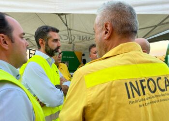 La Junta eleva el nivel de riesgo de incendios y pone en alerta a 2.500 efectivos y 120 vehículos