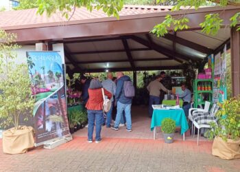 El Parque Orquidario de Estepona participa como invitado en tres eventos botánicos de Portugal y Andalucía
