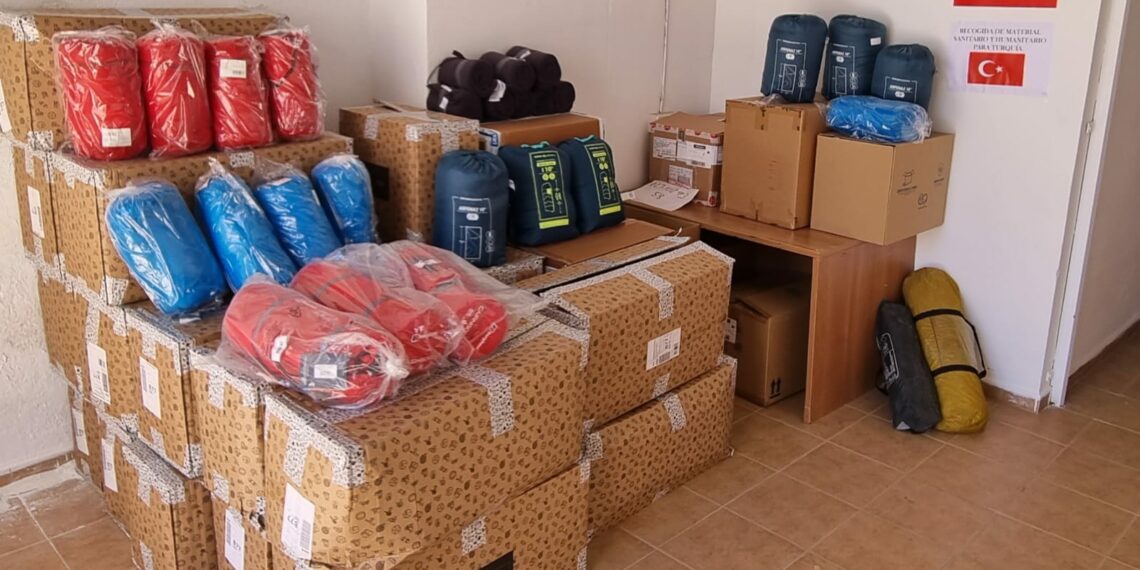 Marbella envía material donado por los vecinos a Turquía