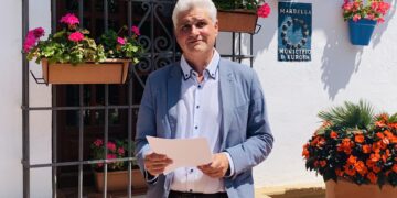 El PSOE solicita un aumento de la frecuencia de los autobuses