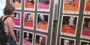 Exposición dedicada a mujeres referentes por el Día de la Visibilidad Lésbica