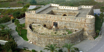 Castillo de la Duquesa de Manilva: un viaje al siglo XVI
