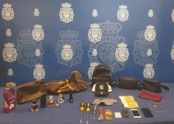 Cuatro detenidos tras caer un grupo criminal especializado en robos con fuerza en domicilios