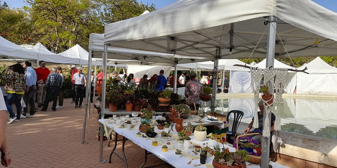 Benalmádena celebra este fin de semana la 16 edición de la Feria de Plantas de Colección